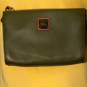 NEW Dooney & Bourke Olive Green Pebbled Leather Wristlet/crossbody